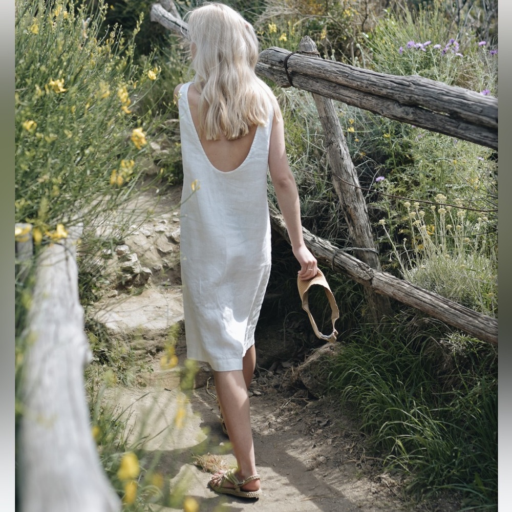 Elegant Beige Linen Summer Dress